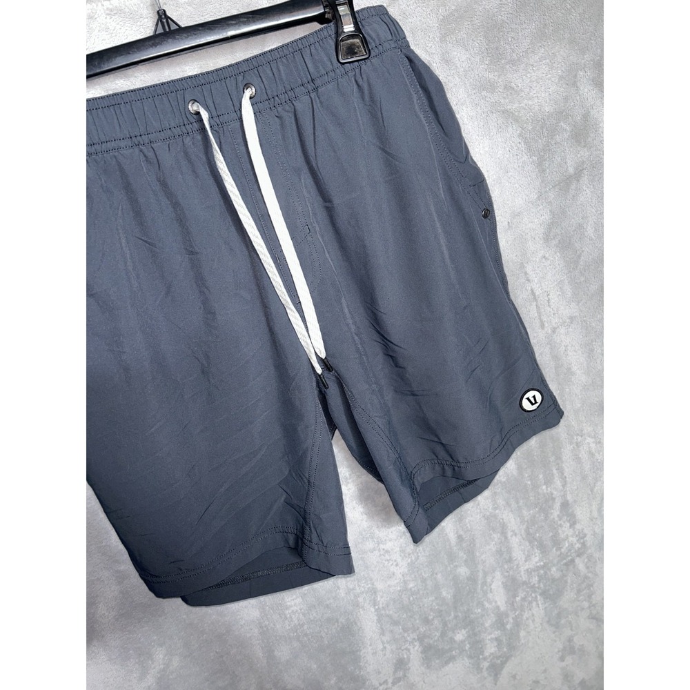 Vuori Kore Shorts Lined Men's Large 7.5" Grey Black V302 Activewear